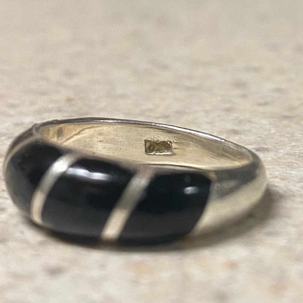 Vintage .925 Sterling Silver Black Onyx Band Ring Size 7 Unisex 4g - Picture 6 of 10